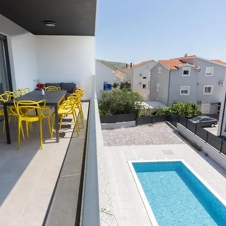 Апартаменты Adriatic Nest *